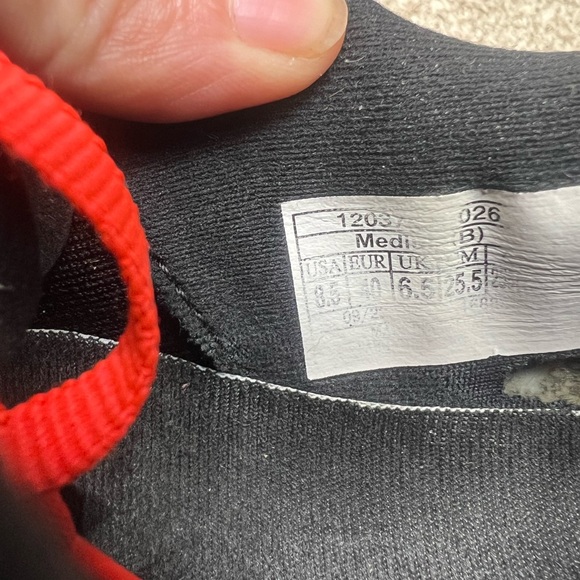 Brooks Black Sneakers with Bright Coral Logo and Red Laces - Picture 10 of 10